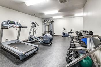 Fitness Center With Modern Equipment at HUB of New Albany, New Albany, Indiana